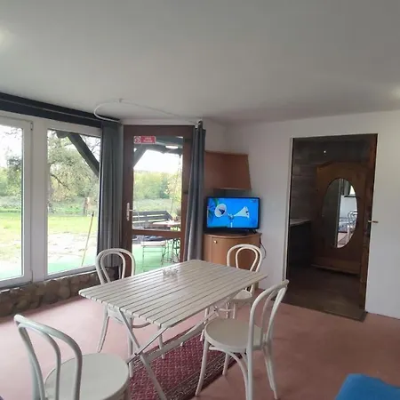 & Przystan Marina - Agrokeya Chorzepowo 农家乐