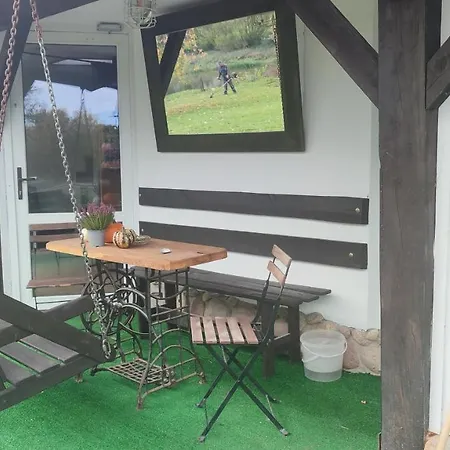 & Przystan Marina - Agrokeya Chorzepowo 谢拉库夫