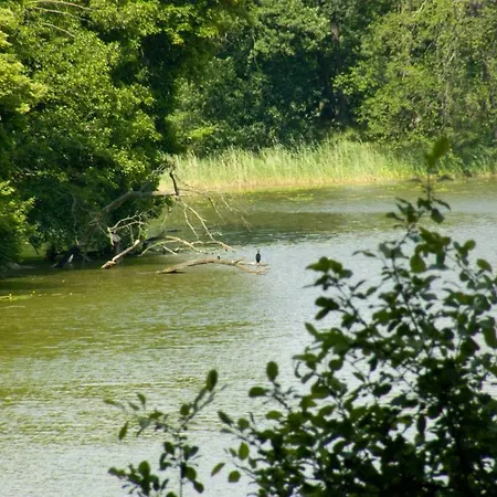 & Przystan Marina - Agrokeya Chorzepowo Farm stay *